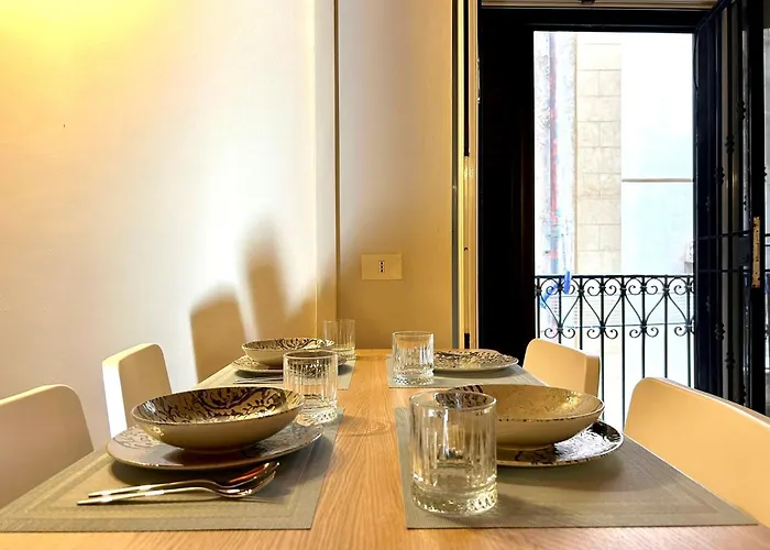 Triscele House - Corrieri